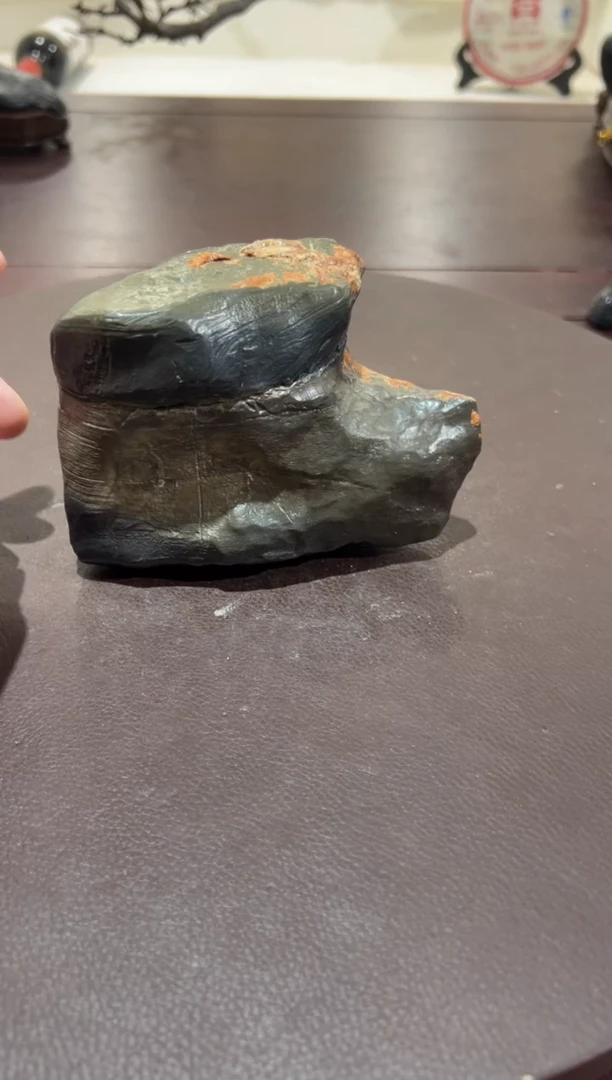 淡***然意境典雅砚台烟缸摆件