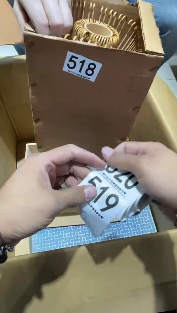 瓷片温**湾518.....