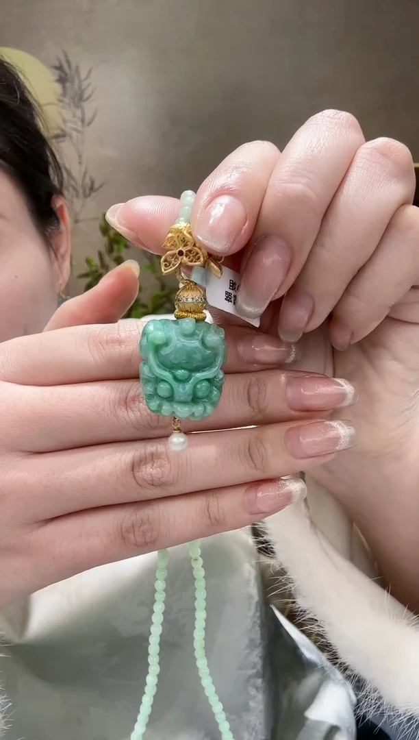 【闪购商品】翡翠耳饰未镶嵌吊坠