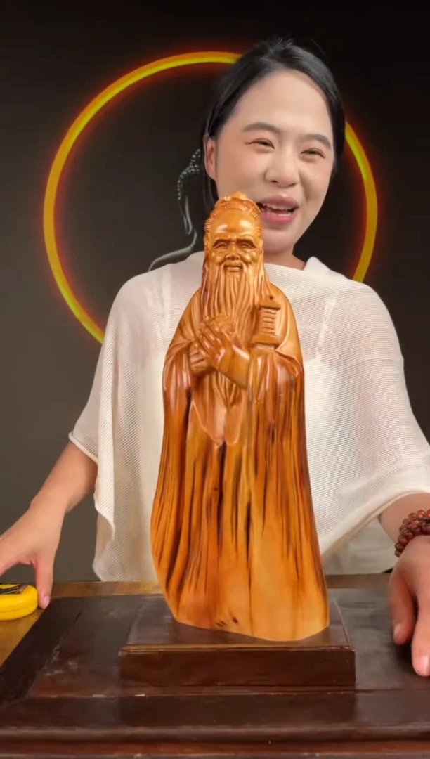 柏木（崖柏）手工摆件,先抢先得! 编号:133