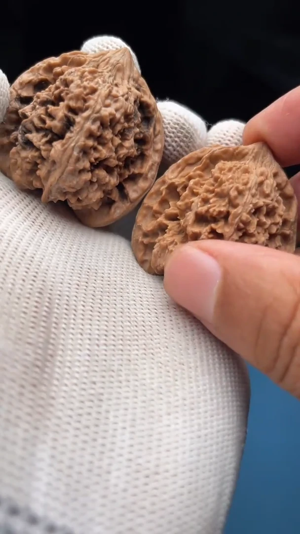 桃核把件a252  满天星 36尺