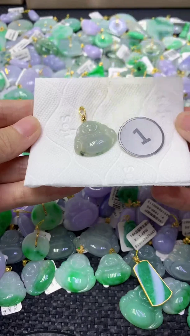 颈饰未镶嵌翡翠天然缅甸翡翠A货