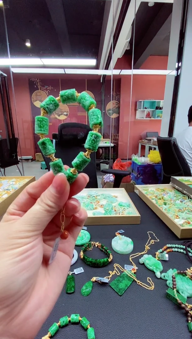 颈饰未镶嵌翡翠翡翠手串