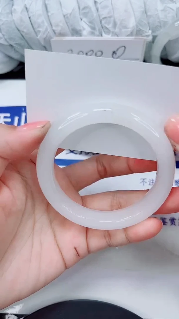 未镶嵌手镯石英质玉68-55/56