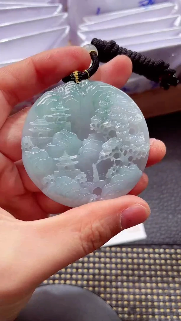 颈饰未镶嵌翡翠20251231