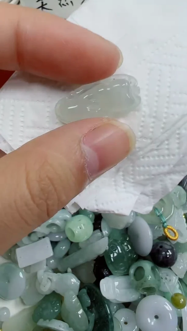 散珠翡翠429号，A货翡翠