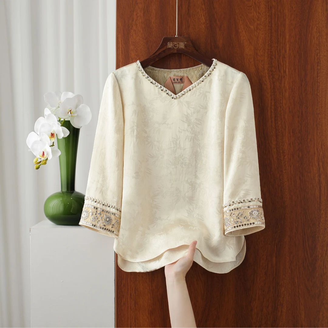 2025新款新中式提花V领重工气质百搭显瘦遮肉上衣气质时尚衬衫