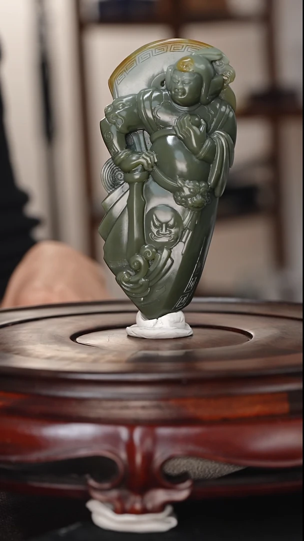 未镶嵌和田玉挂件和田玉