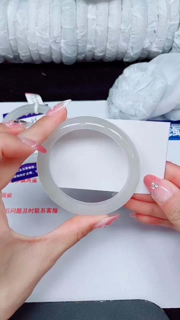 未镶嵌手镯石英质玉486-56/57