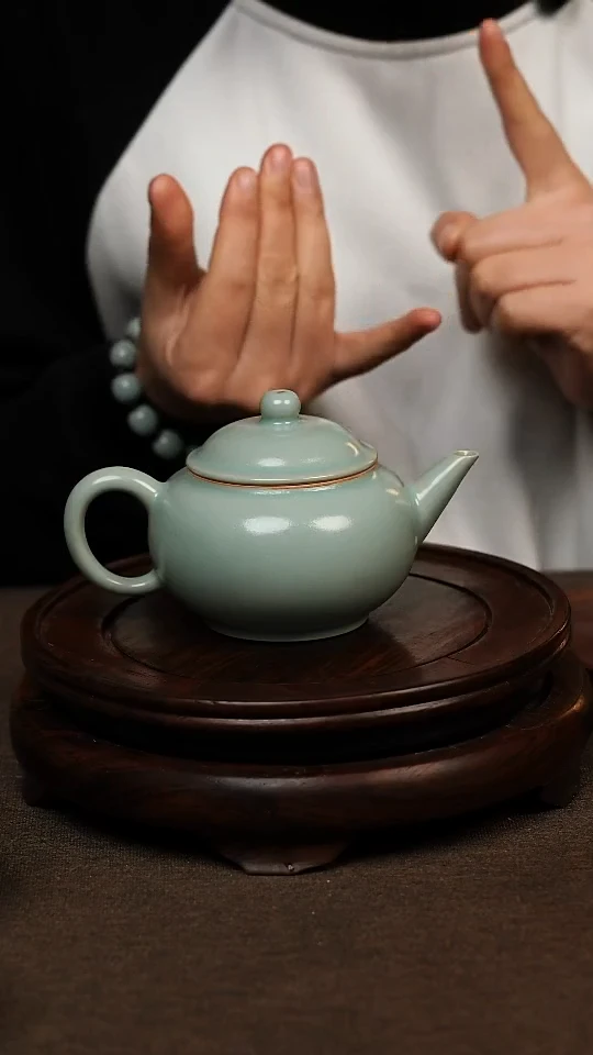 瓷片仿古天青手工水瓶壶160ml 微瑕 不带礼盒