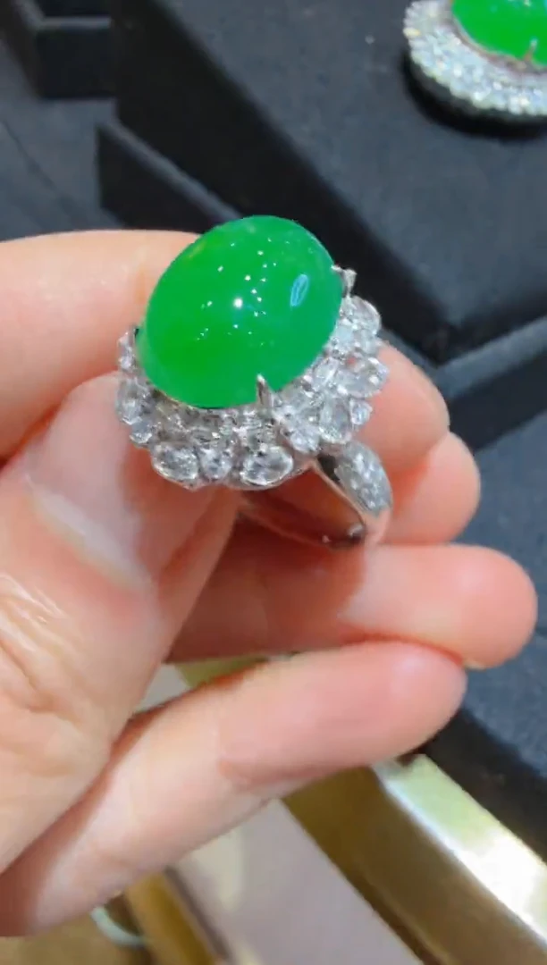18K金镶嵌戒指翡翠多样性团购发一件