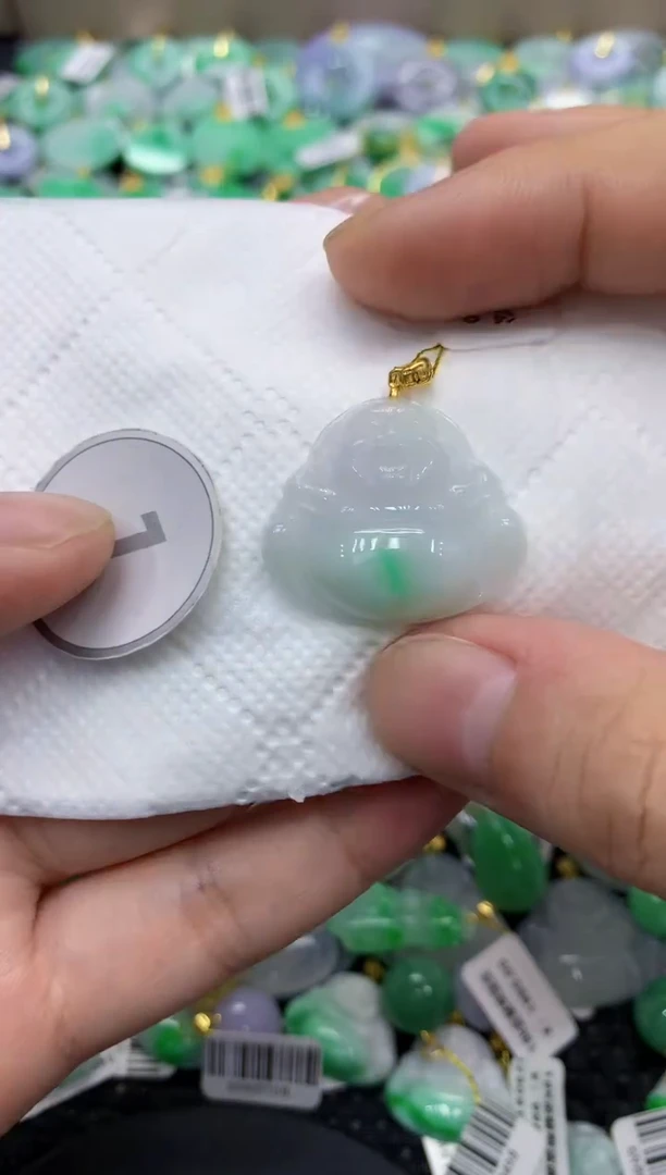 颈饰未镶嵌翡翠天然缅甸翡翠A货