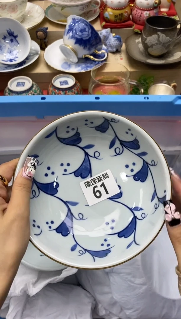 瓷片雪**姐隆莲瓷器欢迎大家