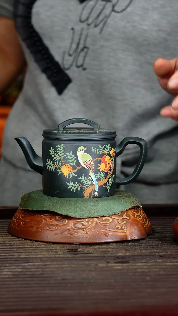 宜兴原矿紫砂壶茶壶宜兴原矿紫砂壶茶壶220C
