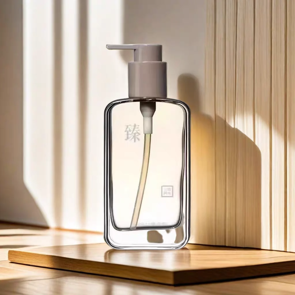 三草两木黑晶卸妆油臻研双因奢养净透卸妆油眼唇全脸卸妆150ml