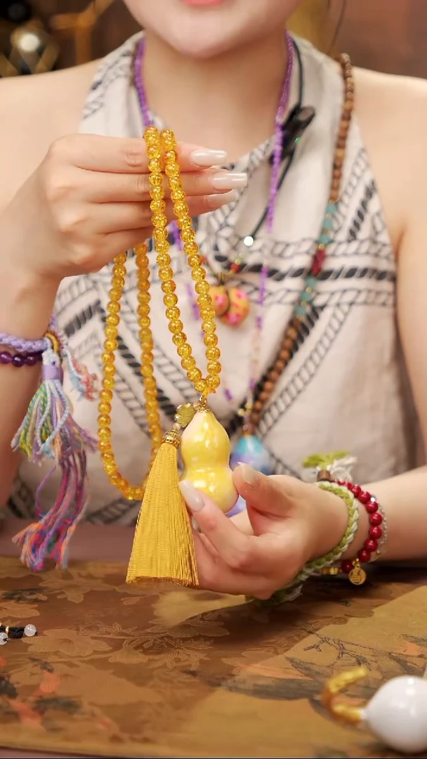 18天琦閤漆艺小葫芦挂件48