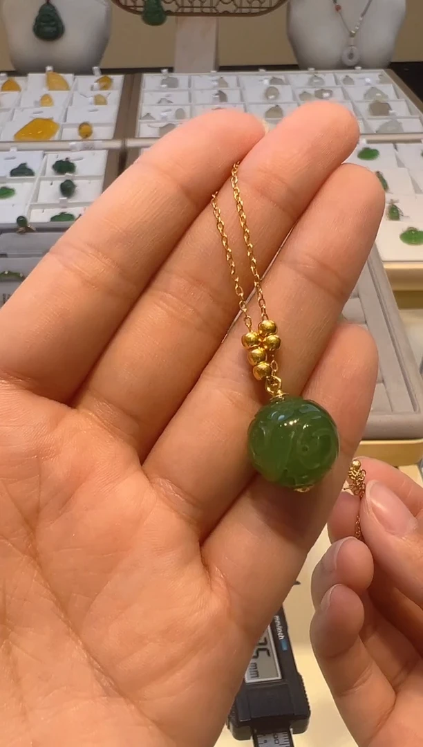 【闪购商品】和田玉颈饰银S925镶嵌40