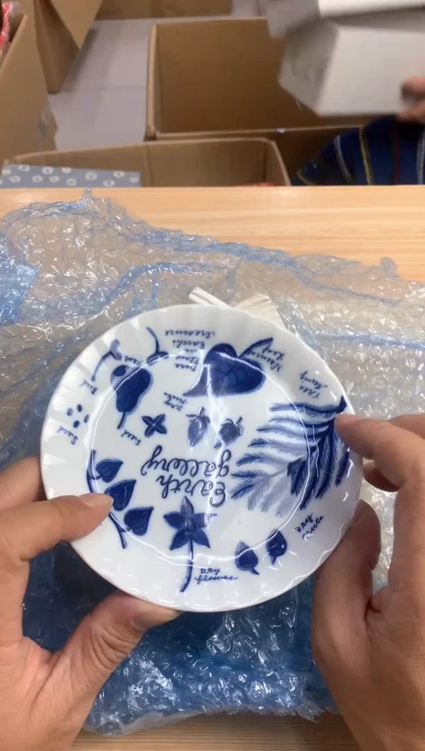 默认微瑕，no退no换，介意勿拍