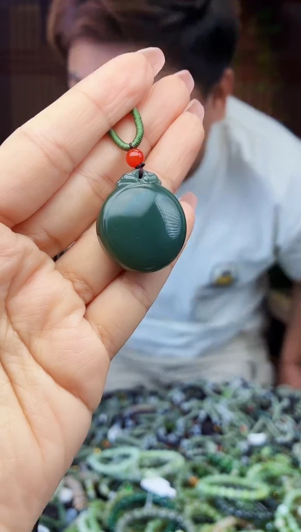 和田玉未镶嵌挂件拍一发一多样性发货