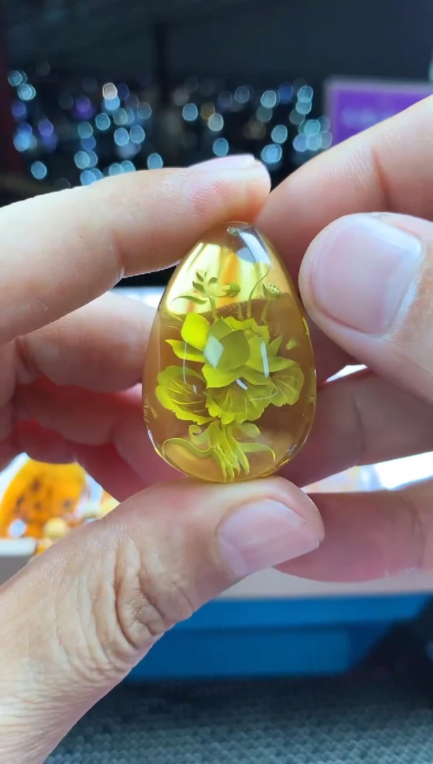 定制琥珀未镶嵌--556037