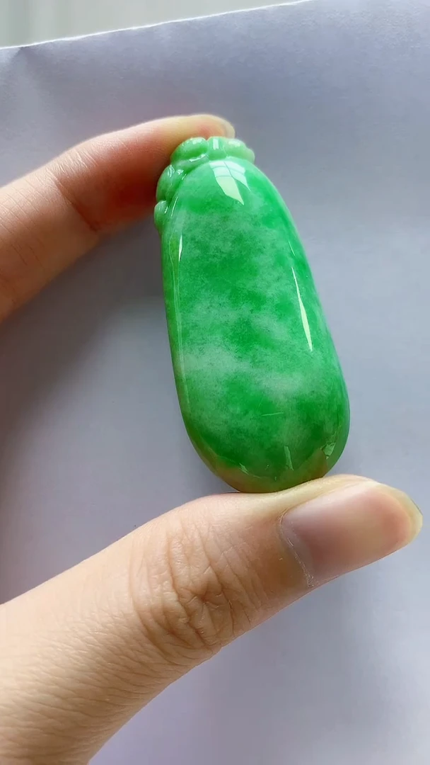 未镶嵌定制翡翠4868zm-毛货挂件 瓜29