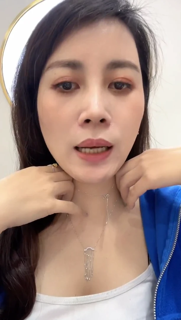 18K金镶嵌项链钻石   YT