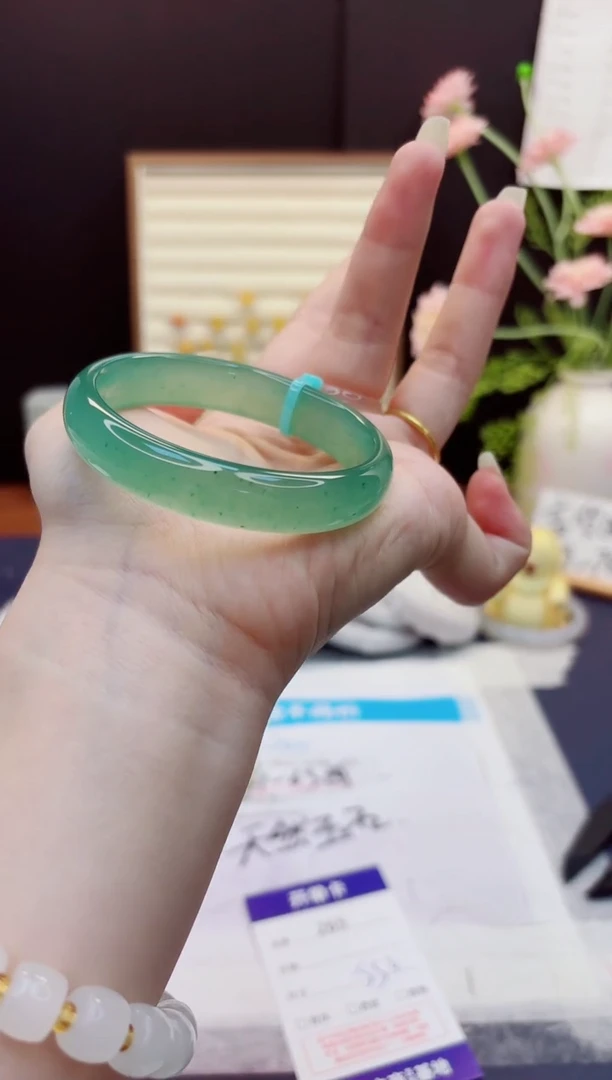 未镶嵌手镯石英质玉265-东陵玉-圈口55