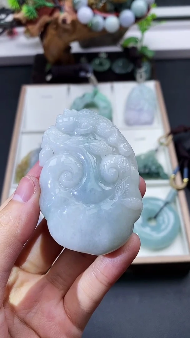 颈饰未镶嵌翡翠天然缅甸A货翡翠