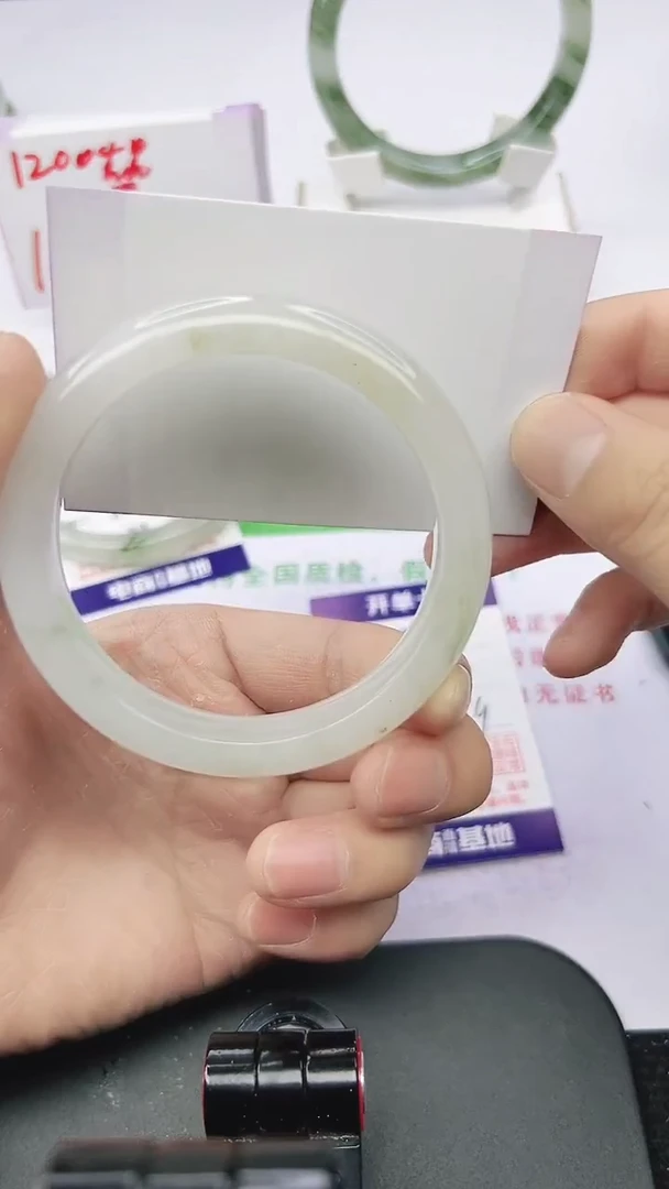 未镶嵌手镯石英质玉30-58/59