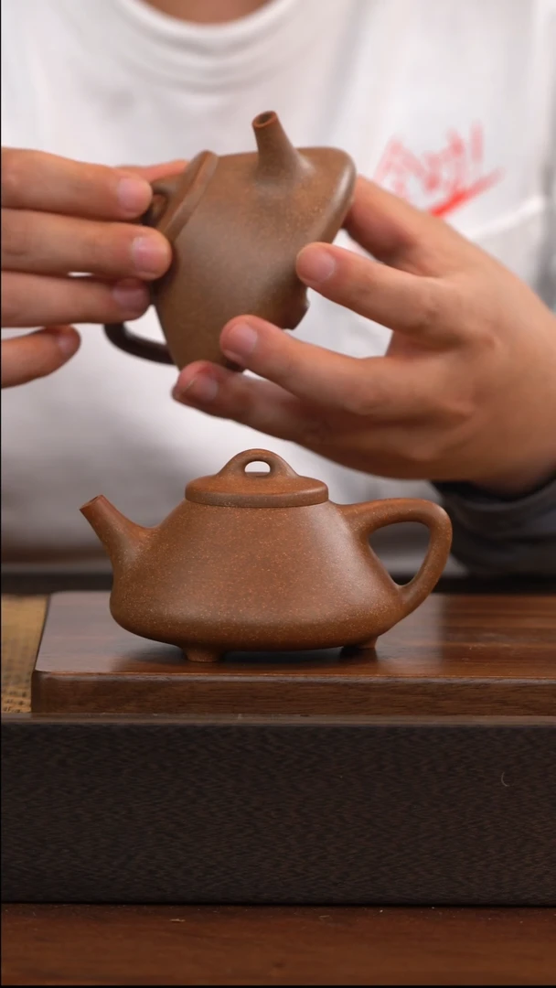 茶壶紫砂退火烧 子冶