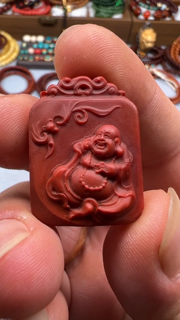 未镶嵌牌子南红玛瑙扎****余南红弥勒