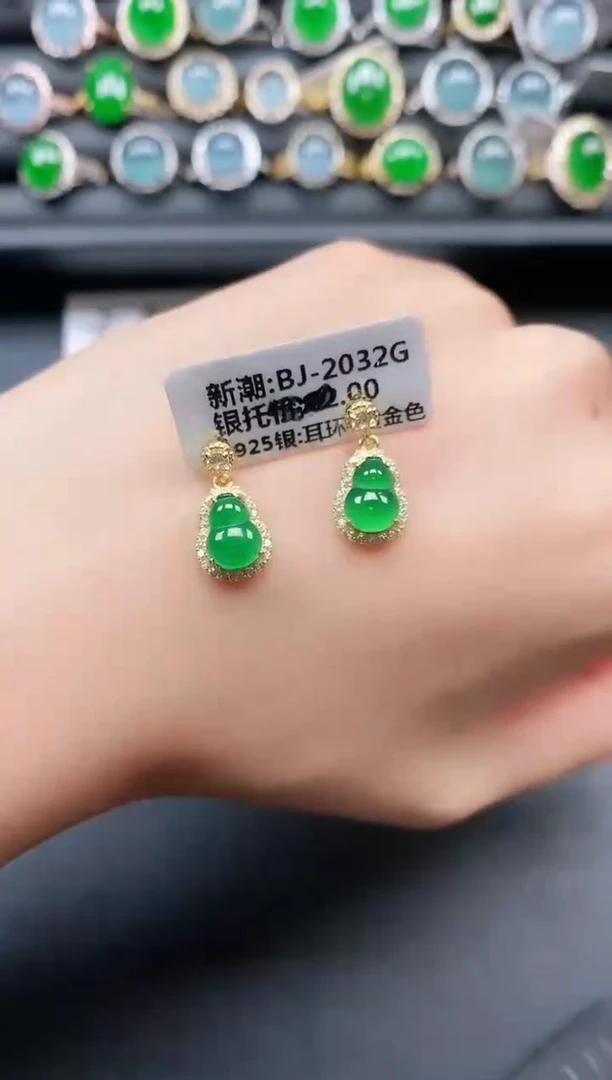 翡翠戒指银S925镶嵌111