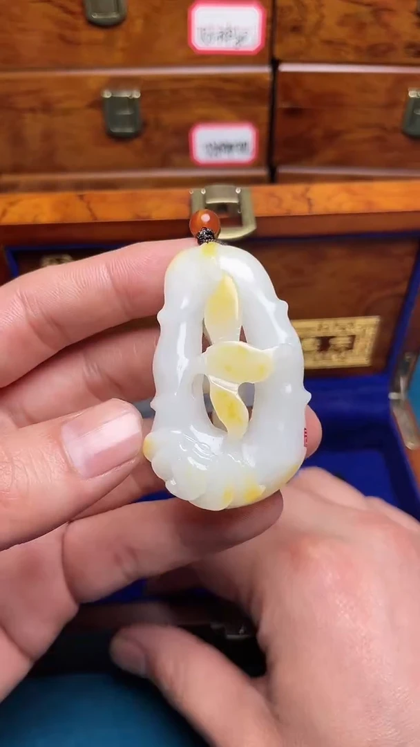 【闪购商品】和田玉挂件未镶嵌和田玉