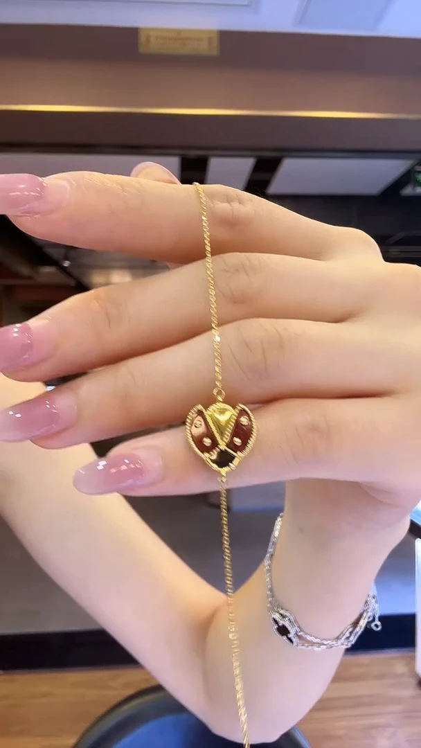 玛瑙/玉髓手链18K金镶嵌手链