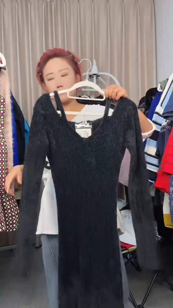 后*高品质黑色长裙