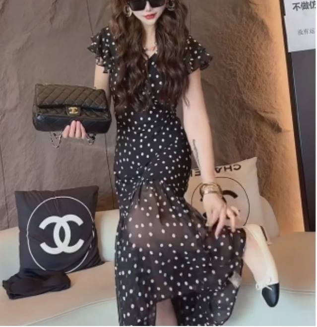 2025夏季时尚潮流百搭精品女装淘kkk