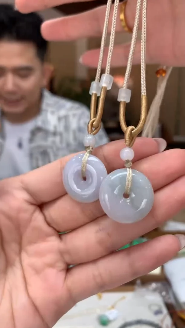 翡翠未镶嵌吊坠(不含链)平安扣 多样性发货1件