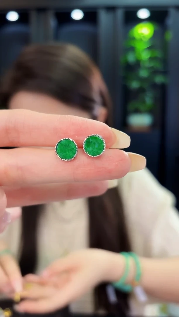 翡翠未镶嵌耳饰容*止 缅料A货/支持复检/一件