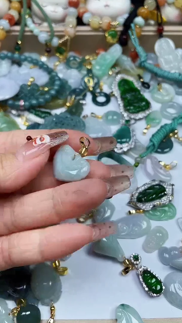 【闪购商品】翡翠颈饰未镶嵌闪购000116