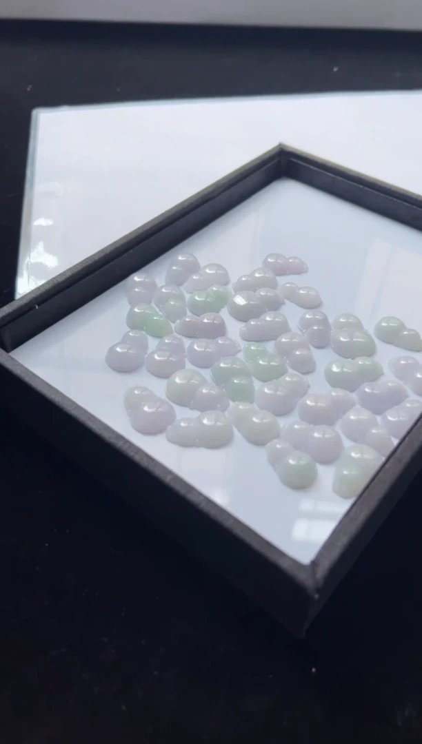 翡翠未镶嵌颈饰多样性发一件/配绳1