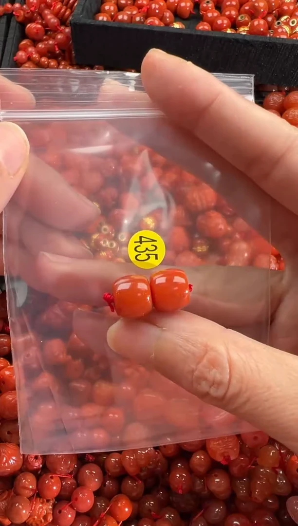 【闪购商品】南红玛瑙颈饰未镶嵌1