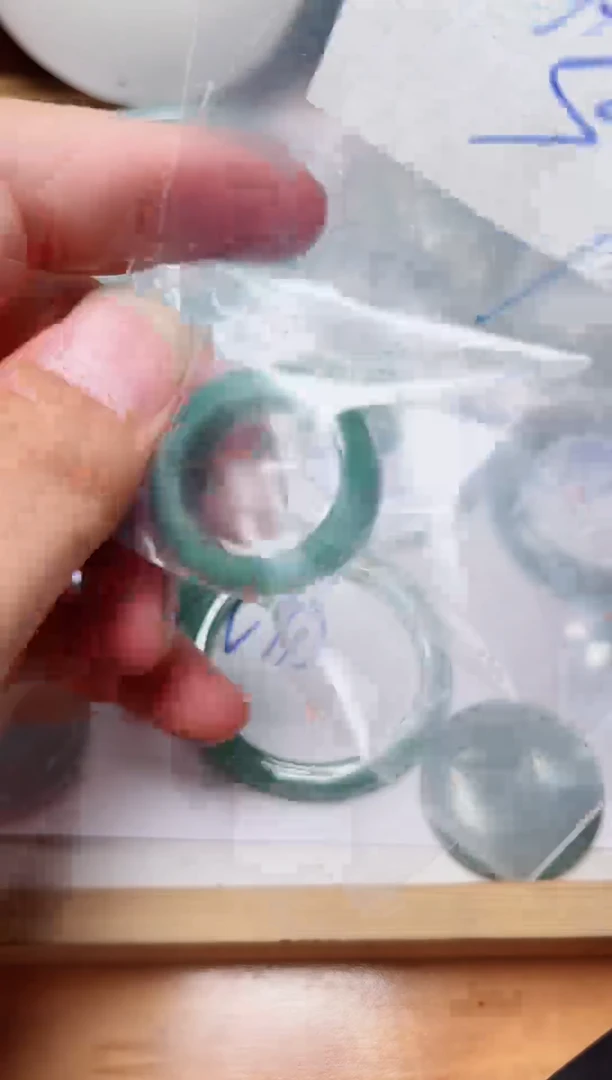 未镶嵌挂件翡翠吃*哥天然翡翠