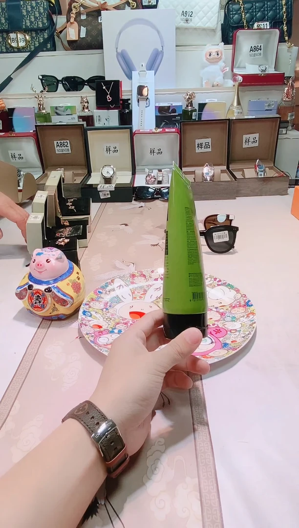 瓷片瓷器 库房到期 全部地板价@@1