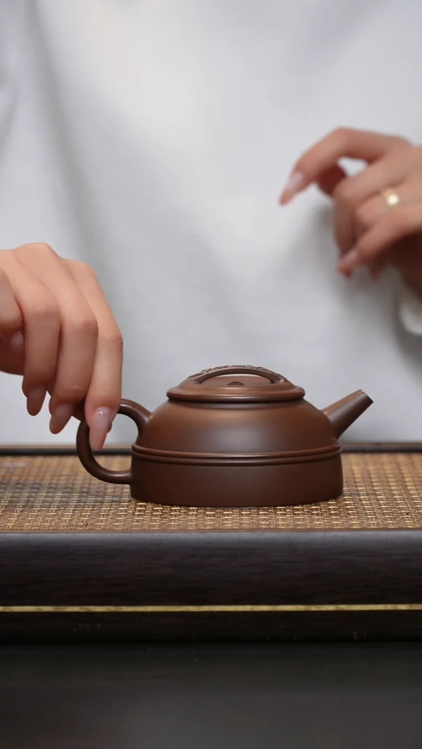 茶壶紫砂冰窖底槽清 束腰牛盖