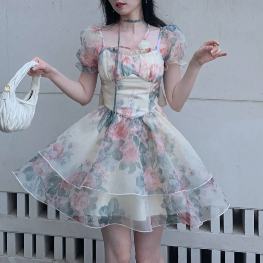 Blovelan 花影报刊 甜美短裙公主设计感泡泡袖显瘦连衣裙女夏季