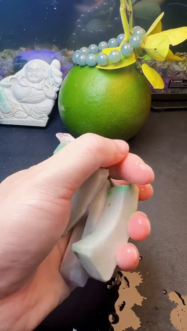 翡翠未镶嵌颈饰天然缅甸A货翡翠282