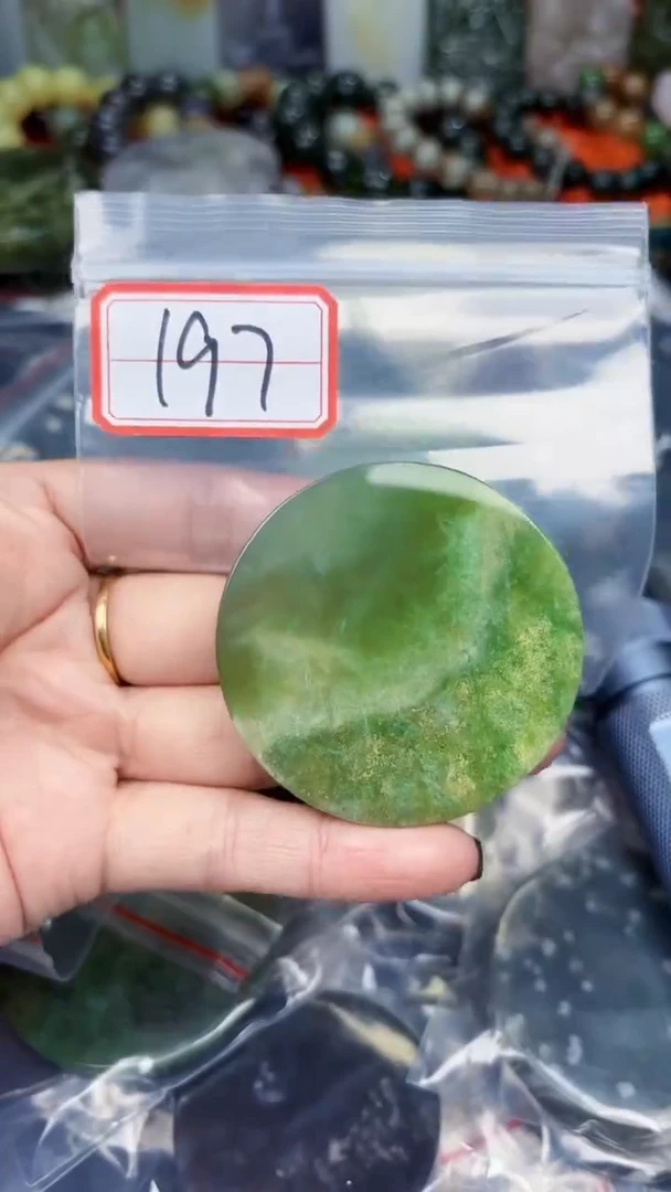 颈饰未镶嵌和田玉和田玉