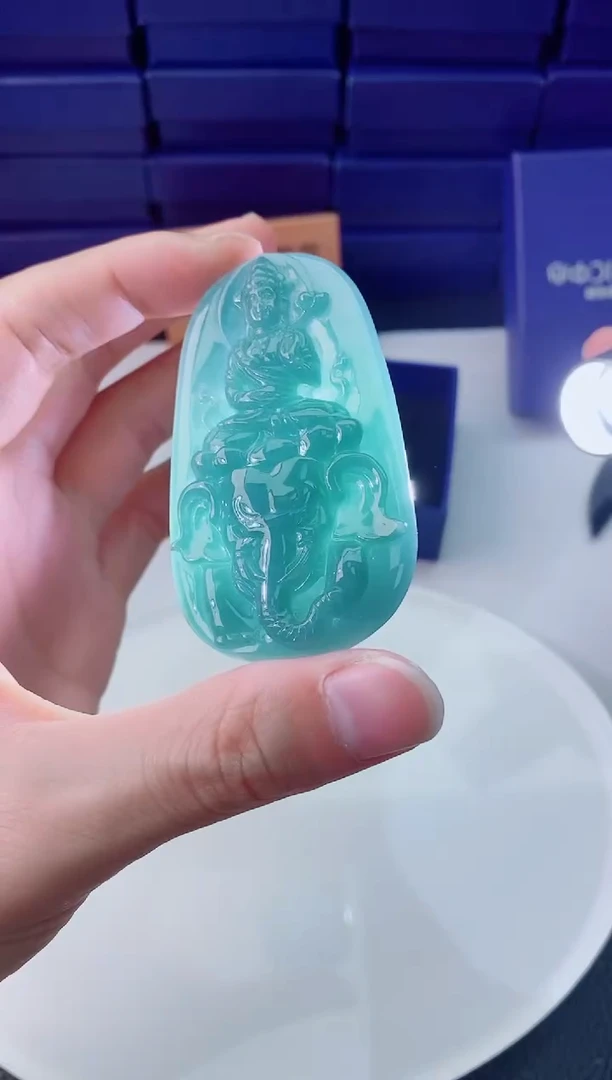 翡翠未镶嵌颈饰11111111111