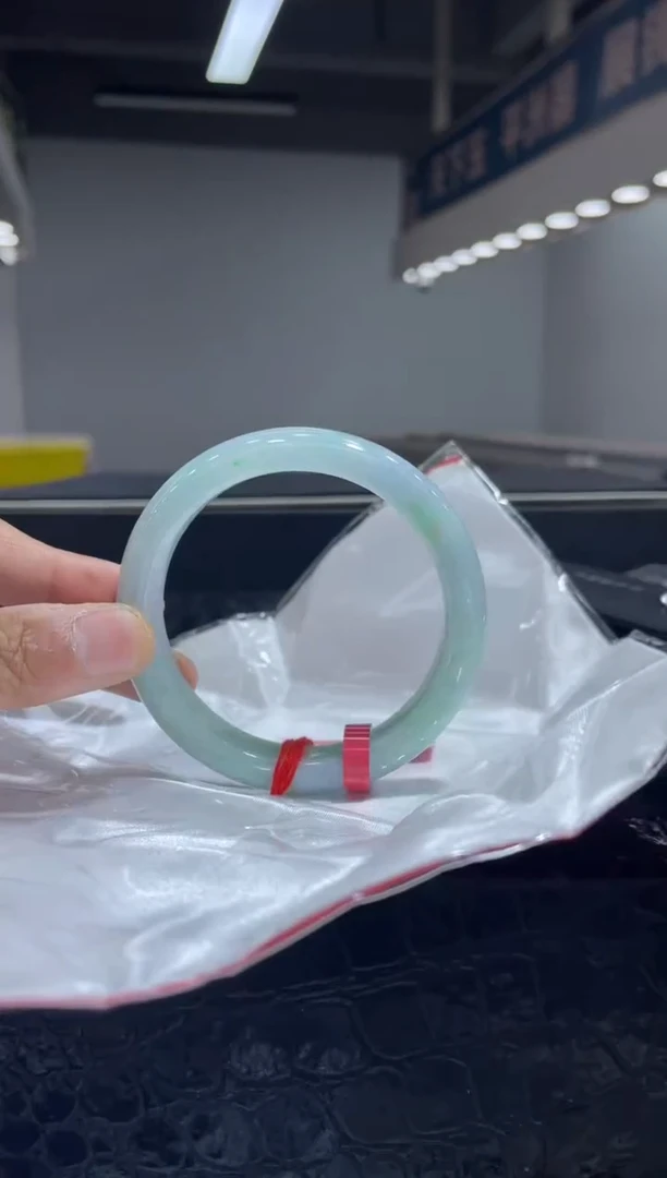 未镶嵌手镯翡翠11