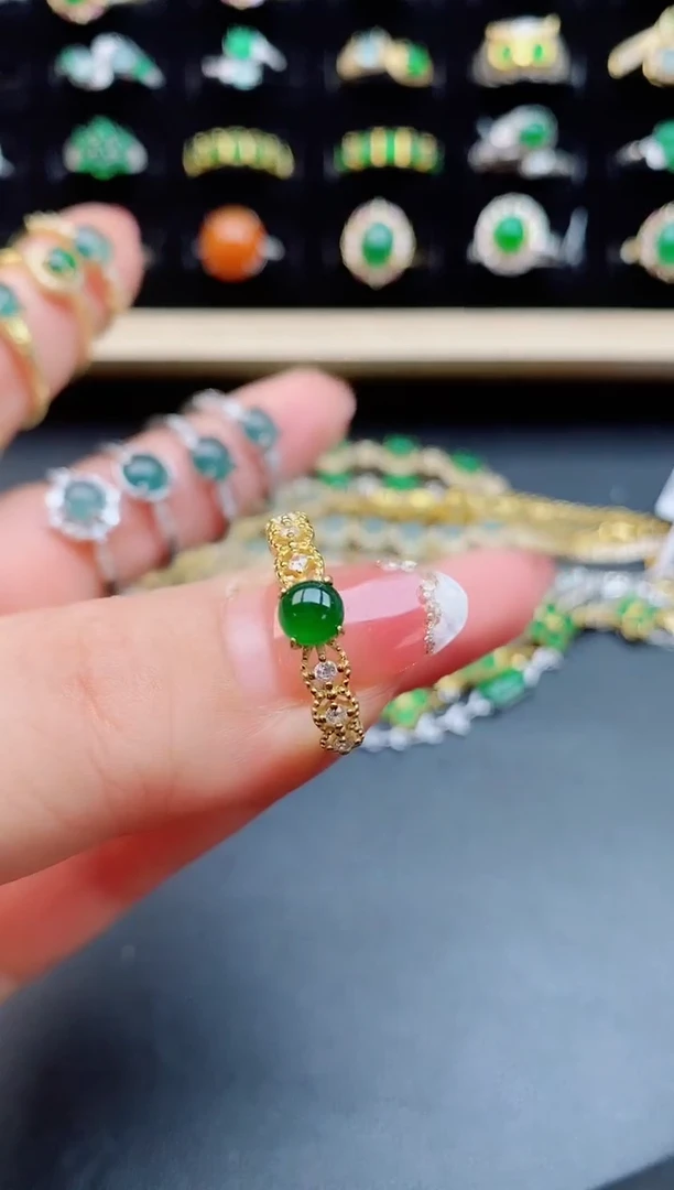 【闪购商品】翡翠戒指银S925镶嵌0863